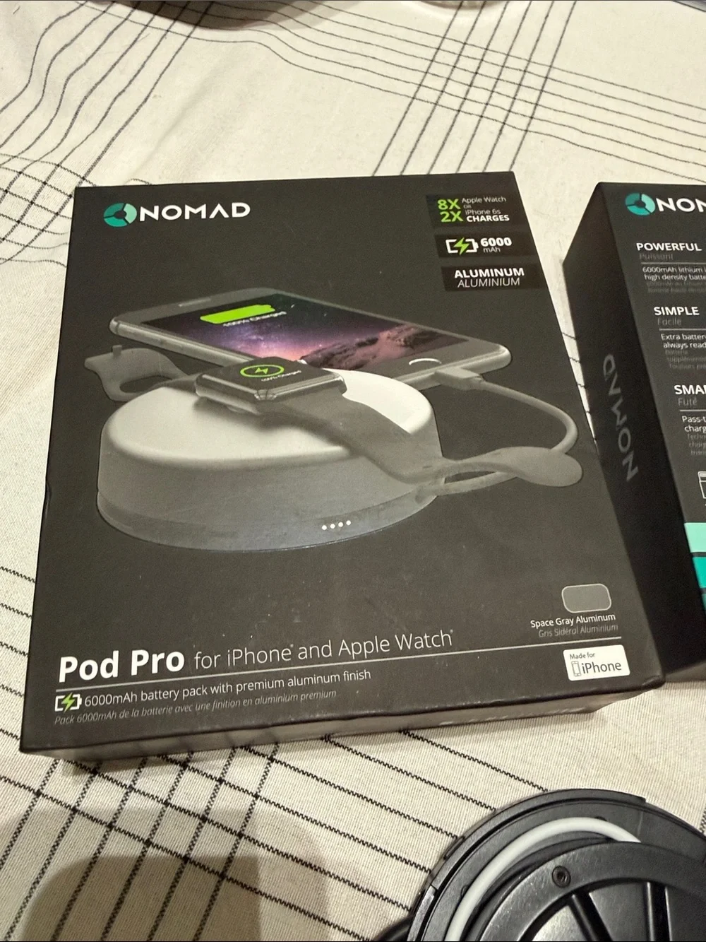 Nomad Pod Pro Wireless Charging Puck in Silver Gray